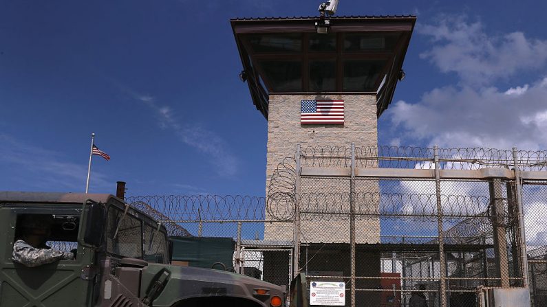 Cinq détenus ont été formellement inculpés d'avoir participé aux attentats du 11-Septembre, mais leur procès n'avance pas. Photo John Moore / Getty Images