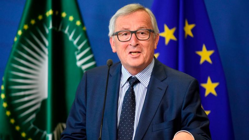 Le Président de la Commission européenne, Jean Claude Juncker, donne une conférence de presse au siège de l'Union européenne à Bruxelles. Photo: JOHN THYS / AFP / Getty Images.