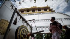Un célèbre temple bouddhiste de Bangkok au coeur d’un scandale de détournement