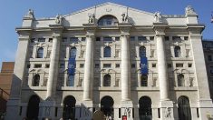 La Bourse de Milan repart à la baisse après le veto sur un gouvernement eurosceptique