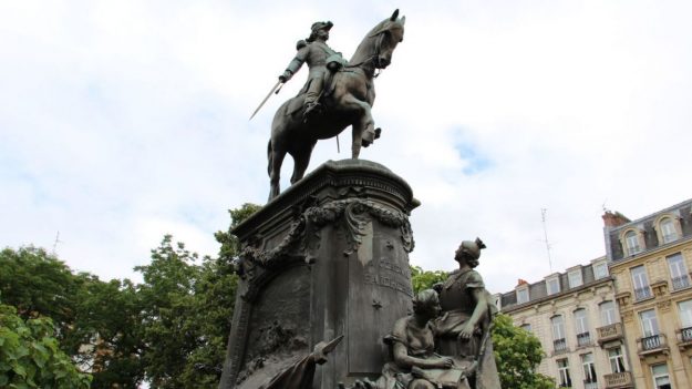 Lille, Sénégal : un collectif demande à déboulonner les statues du général Faidherbe