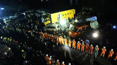 Onze morts, 25 personnes piégées par une explosion dans une mine en Chine (média)