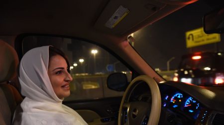 Arabie saoudite: enquête contre une journaliste pour « tenue indécente »