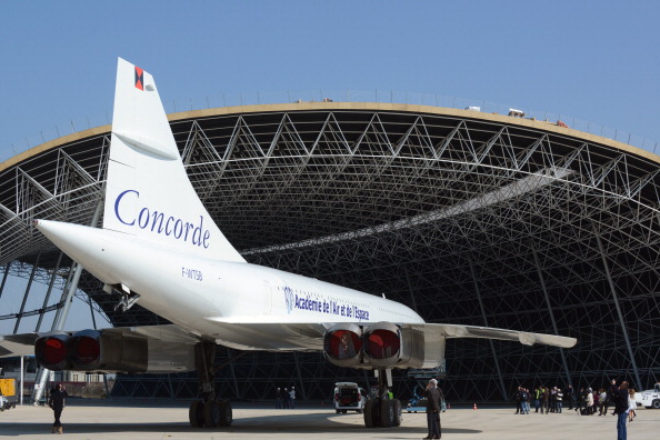 Le Concorde est à ce jour le seul avion de passagers supersonique au monde, voyageant à une vitesse qui a transporté une classe d'élite de voyageurs entre Londres ou Paris et la côte est des États-Unis en un peu plus de trois heures. Photo REMY GABALDA/AFP/Getty Images.