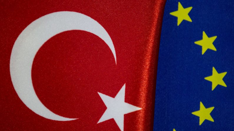 La cheffe de la diplomatie européenne Federica Mogherini ajoute que pour des relations durables entre l’UE et la-Turquie, il est nécessaire de respecter les libertés fondamentales. Photo par Chris McGrath / Getty Images.