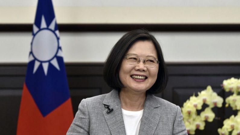La présidente taiwanaise Tsai Ing-wen appelle la communauté internationale à "contraindre" la Chine à défendre les libertés voisines comme une menace mondiale à la démocratie. Photo SAM YEH / AFP / Getty Images.
