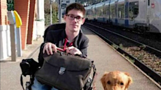 Toulouse : un jeune homme handicapé moteur privé de son chien dans un supermarché
