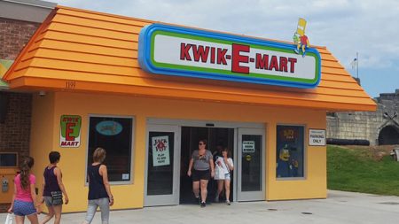 Le tout premier commerce de proximité Kwik-E-Mart des Simpsons ouvre ses portes aux États-Unis