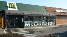 Tours : un jeune homme poignardé par un client qu’il avait doublé dans la file d’attente d’un restaurant McDonald’s