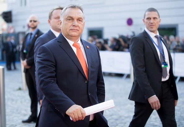 -Le Premier ministre hongrois Viktor Orban arrive à Salzbourg, en Autriche, le 20 septembre 2018. Photo GEORG HOCHMUTH / AFP / Getty Images.