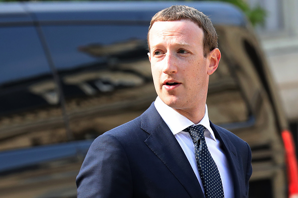"La faille a été réparée hier soir", a indiqué vendredi le patron de Facebook Mark Zuckerberg. (Photo : LUDOVIC MARIN/AFP/Getty Images)