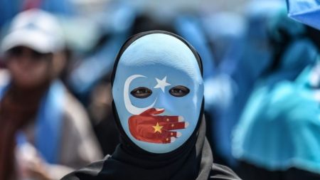Travail forcé des Ouïghours: une ONG perd son procès contre le gouvernement britannique