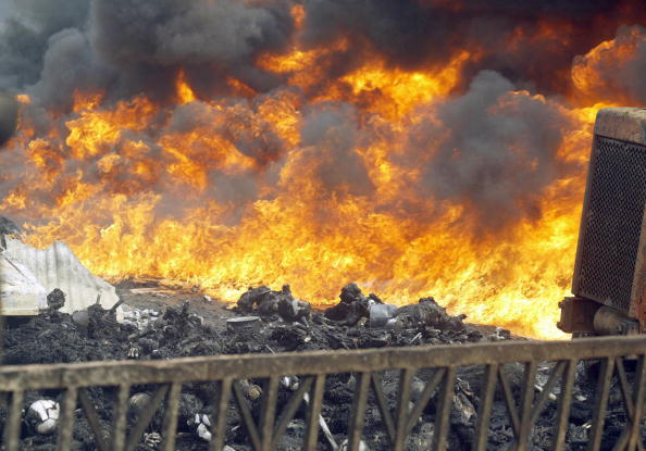 - Une trente personnes ont été tuées par l'explosion et l'incendie d'un oléoduc attaqué par des pilleurs présumés. Photo d’illustration PIUS UTOMI EKPEI / AFP / Getty Images.
