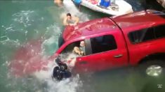 De bons samaritains aident à sauver une dame âgée et son fils après que leur camion a plongé dans l’eau