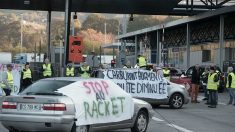 « Gilets jaunes »: des CRS font usage de gaz lacrymogènes en Haute-Savoie