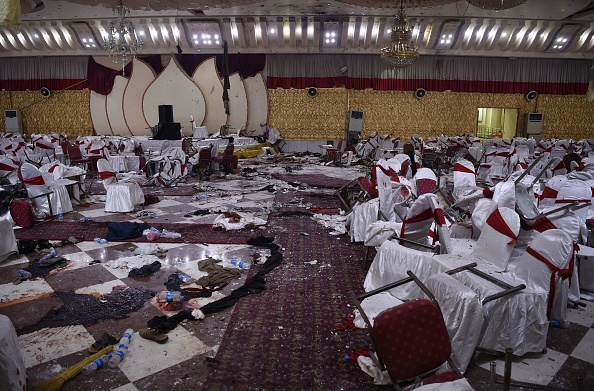 -Une salle de mariage afghane est photographiée le lendemain d'un attentat suicide meurtrier commis à Kaboul le 21 novembre 2018. Au moins 50 personnes ont été tuées dans cet attentat suicide. Photo WAKIL KOHSAR / AFP / Getty Images