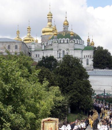 -Les chrétiens orthodoxes d'Ukraine sont répartis entre des paroisses fidèles à son patriarcat de Moscou et une église autonome ukrainienne autonome qui s'est séparée de Moscou dans les années 1990 après la dissolution de l'Union soviétique. Photo GENIA SAVILOV / AFP / Getty Images.