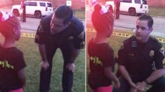 Sur les lieux d’un crime, un policier apaise une fillette de 6 ans après la mort d’un de ses parents dans une fusillade