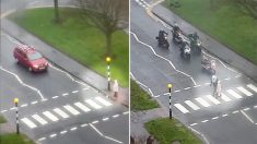 Des motards s’arrêtent, stoppent la circulation et aident une femme âgée à traverser une rue fréquentée en Écosse