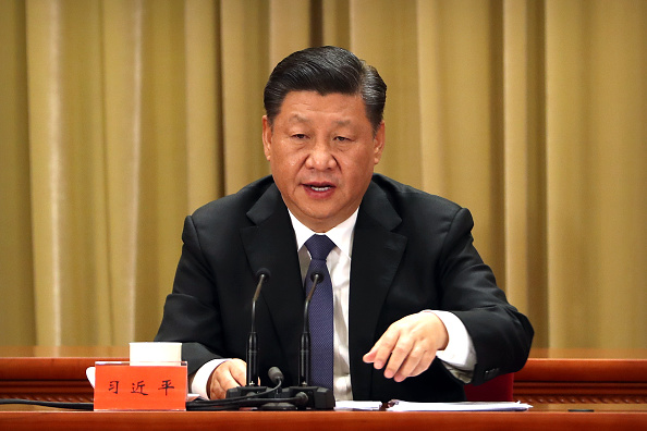"Nous ne promettons pas de renoncer au recours à la force et nous nous réservons le droit de prendre toutes les mesures nécessaires", a déclaré Xi Jinping lors d'un discours au Palais du peuple à Pékin le 2 janvier 2019. (Photo Mark Schiefelbein-Pool/Getty Images)