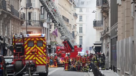 Paris: deux pompiers et une touriste espagnole tués dans l’explosion de l’immeuble rue de Trévise