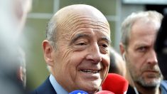 Alain Juppé n’est plus membre des Républicains et regarde du coté d’Emmanuel Macron