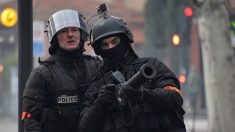 « Gilets jaunes » à Toulouse : « un observateur blessé par la police »