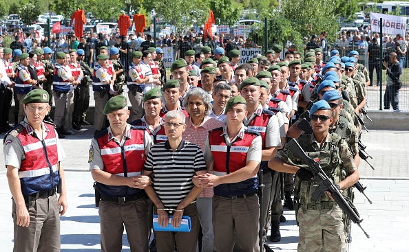 -Illustration. 641 nouvelles personnes arrêtées par les autorités turques qui accusent M. Gülen d'avoir créé un "Etat parallèle" dans l'objectif de renverser le gouvernement turc. Photo ADEM ALTAN / AFP / Getty Images.