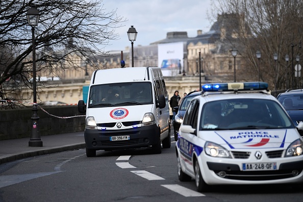 Paris :  un CRS a ouvert le feu sur un homme qui l'avait menacé avec un couteau.    (Photo : CHRISTOPHE SIMON/AFP/Getty Images)