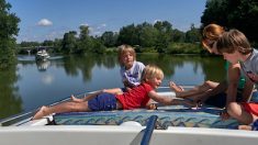 Slow tourisme en famille au fil de la Saône et de la Seille