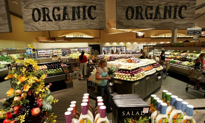 Le rayon fruits et légumes d'un supermarché en Californie, le 18 juillet 2007. (Justin Sullivan/Getty Images)