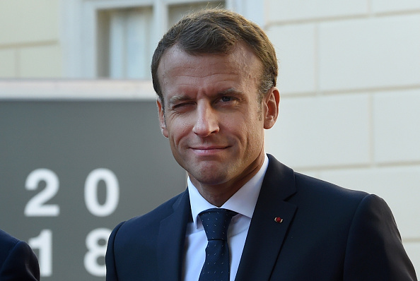 
Emmanuel Macron photographié pendant une visite du Mozarteum à Salzbourg, en Autriche, le 20 septembre 2018. Crédit : CHRISTOF STACHE/AFP/Getty Images.
