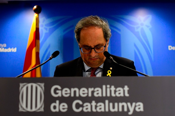 -Le 12 février 2019, le président de la région catalane Quim Torra a tenu une conférence de presse à l'issue du premier jour du procès des ex-dirigeants séparatistes catalans sortis de l'Espagne. Photo de GABRIEL BOUYS / AFP / Getty Images.