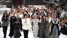 Minute de silence avant le défilé Chanel, en hommage à Karl Lagerfeld (AFP)
