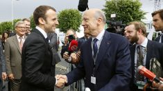 Emmanuel Macron rencontre Alain Juppé qui quitte la vie politique pour le Conseil constitutionnel