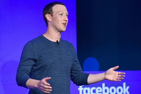 Le PDG de Facebook, Mark Zuckerberg, s'exprime lors d'une conférence de presse à Paris le 23 mai 2018. (Photo : BERTRAND GUAY/AFP/Getty Images)