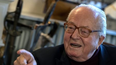 Jean-Marie Le Pen, 95 ans, a été placé « sous régime de protection juridique »