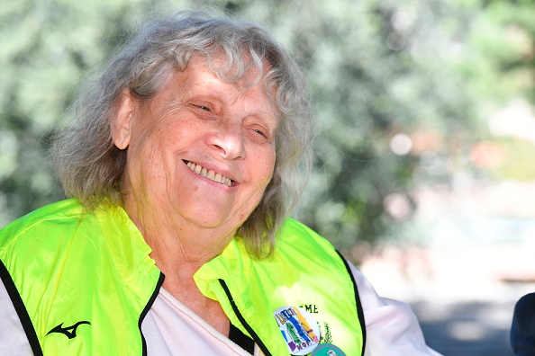 Geneviève Legay, blessée par une charge de police lors d'une manifestation de "Gilets jaunes" le 23 mars à Nice. (YANN COATSALIOU/AFP/Getty Images)