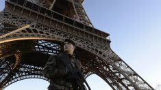 [Vidéo] La Tour Eiffel évacuée à cause d’une tentative d’escalade sauvage