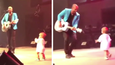 Vidéo : un bébé vole la vedette à son papa en dansant sur scène