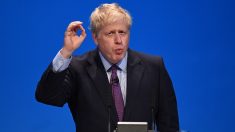 Brexit: Boris Johnson contre-attaque et plaide pour « une sorte d’accord »