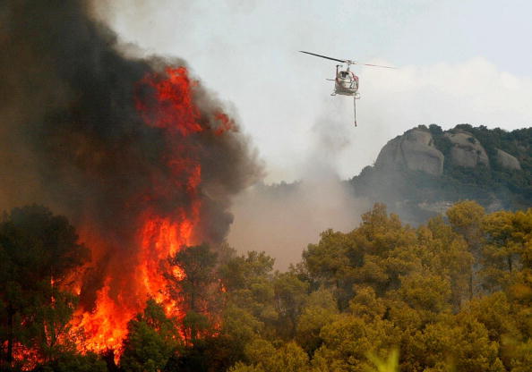 -Illustration- L’incendie s’est déclarée sur le territoire de la commune de Torre del Espanol, dans l’Espagne du nord est. Photo CESAR RANGEL/AFP/Getty Images.