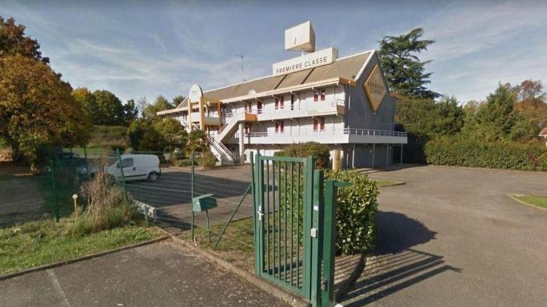 Vue de l'hôtel de l'enseigne Première Classe de Lormont où la victime a été séquestrée. Crédit : Google Maps.