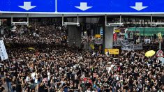 Hong Kong: les manifestants ciblent une gare « chinoise »