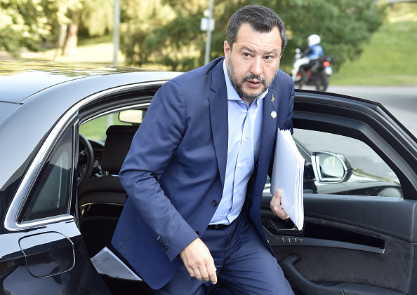 -Le ministre italien de l'Intérieur et vice-Premier ministre, Matteo Salvini, arrive à Helsinki le 18 juillet 2019 pour une réunion informelle des ministres de l'Intérieur de l'UE. Photo de Jussi Nukari / Lehtikuva / AFP/ Getty Images.