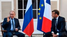 Cordialité affichée entre Poutine et Macron, qui veut rapprocher Moscou et l’Europe