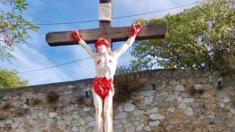Marseille: le Christ de l’église de la Croix-Rouge vandalisé pour la 5e fois en quatre mois