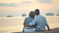 Un couple célèbre son 70e anniversaire de mariage et cela pousse d’autres couples à partager la recette de leur longévité