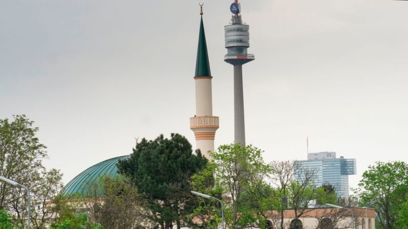 Une mosquée à Vienne, Autriche. (JOE KLAMAR/AFP/Getty Images)