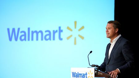 Etats-Unis: Walmart va cesser de vendre certaines munitions, y compris pour armes de poing